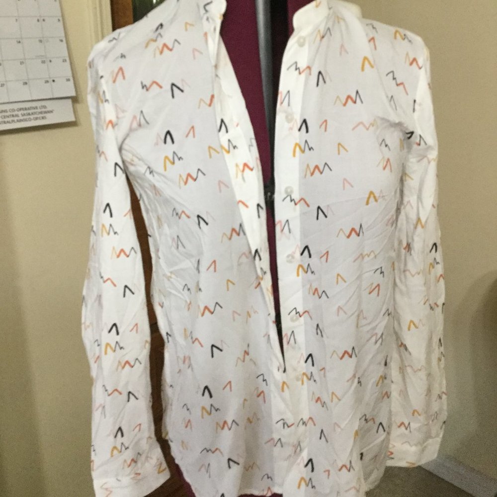 NWT EDC long sleeve button up blouse size small white with black and gold